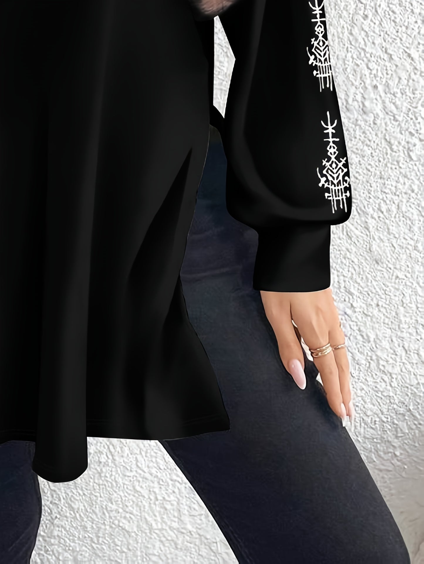 Plus Size, 's Elegant Bohemian Chinese-Inspired All-Over Print T-Shirt - High Neck Long Sleeve with White Collar & Slit Hem, Black Top for Year-Round Wear, Machine Washable Asian Motif Blouse