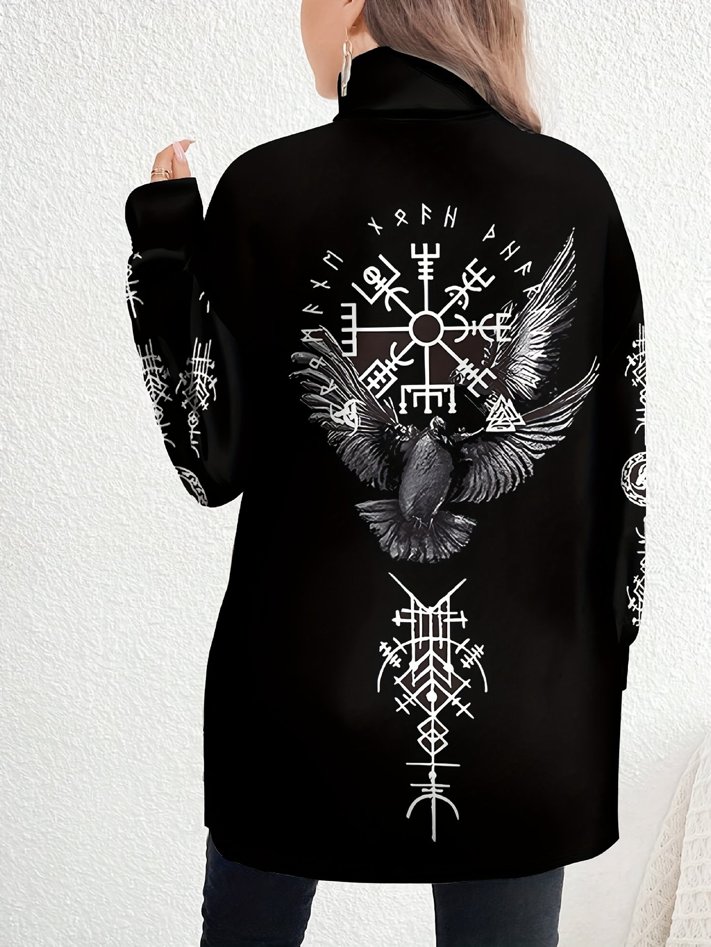 Plus Size, 's Elegant Bohemian Chinese-Inspired All-Over Print T-Shirt - High Neck Long Sleeve with White Collar & Slit Hem, Black Top for Year-Round Wear, Machine Washable Asian Motif Blouse