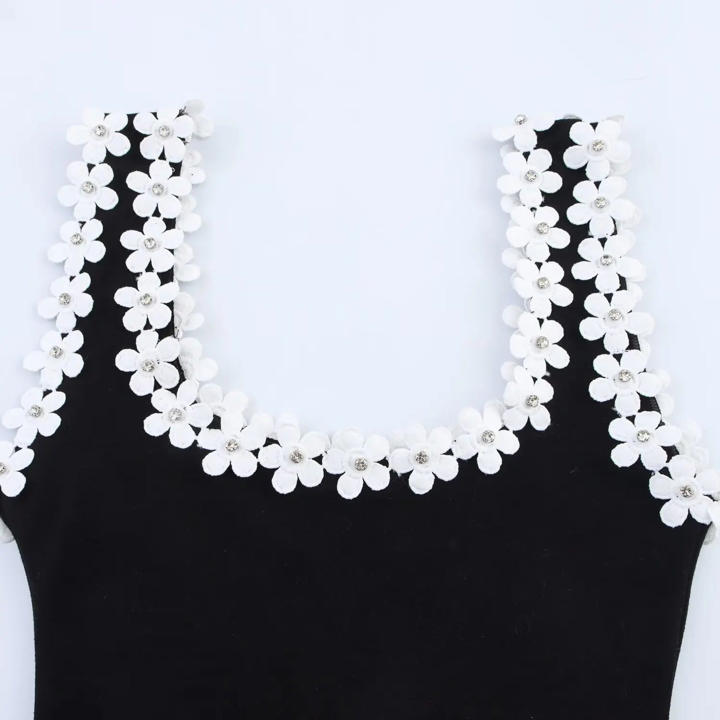 TRAFZA Female Summer Sexy Slim Dress 2 Color Solid Square Collar Sleeveless Backless Flower Decoration Women's Fashion Dresses