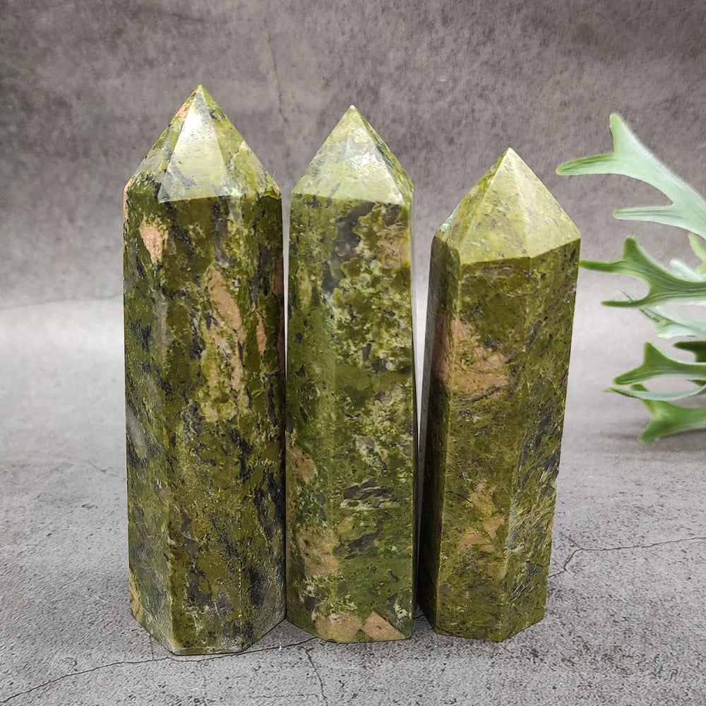 Natural Stone and Crystals Point Wand Witchcraft Rose Quartz Amethyst Home Decoration Mineral Stones Crafts Room Aquarium Decor
