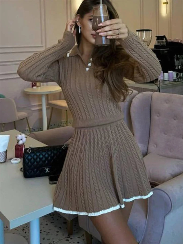 Tossy Autumn Fashion 2 Piece-Set Skirt Women's Patchwork Contrast Long Sleeve Lapel Pullover And High Waist Mini Skirt Outfits