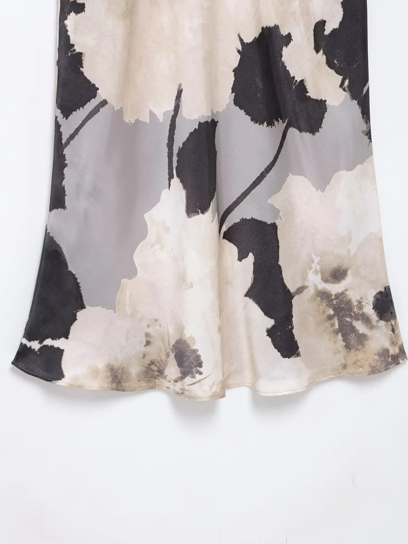 TRAFZA Women 2025 Spring Fashion Silk Satin Texture Long Sleeve Printed Shirt Button Midi Skirt Suit Female Printed Set