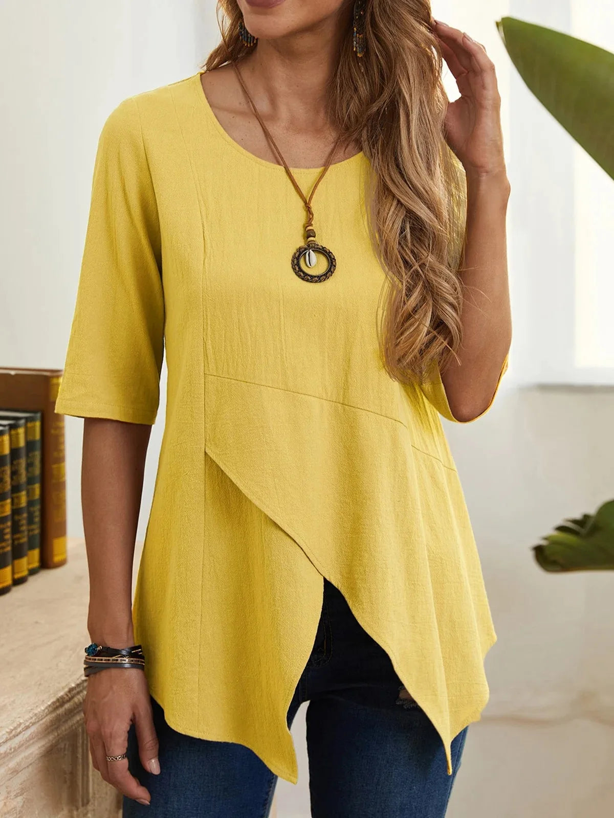 New women's clothing with fashionable temperament, casual commuting elegance, irregular slimming, mid sleeves, cotton and linen