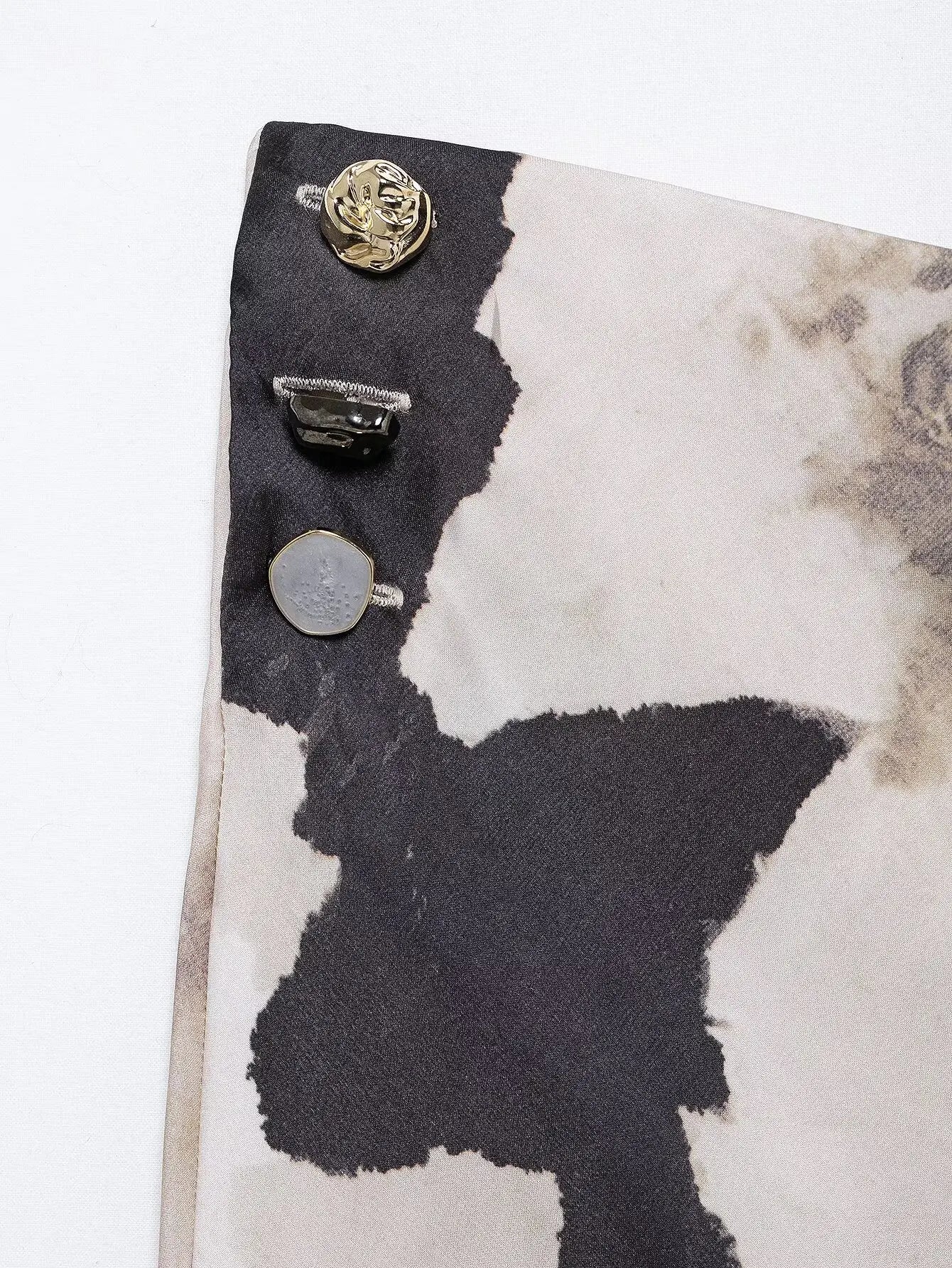 TRAFZA Women 2025 Spring Fashion Silk Satin Texture Long Sleeve Printed Shirt Button Midi Skirt Suit Female Printed Set