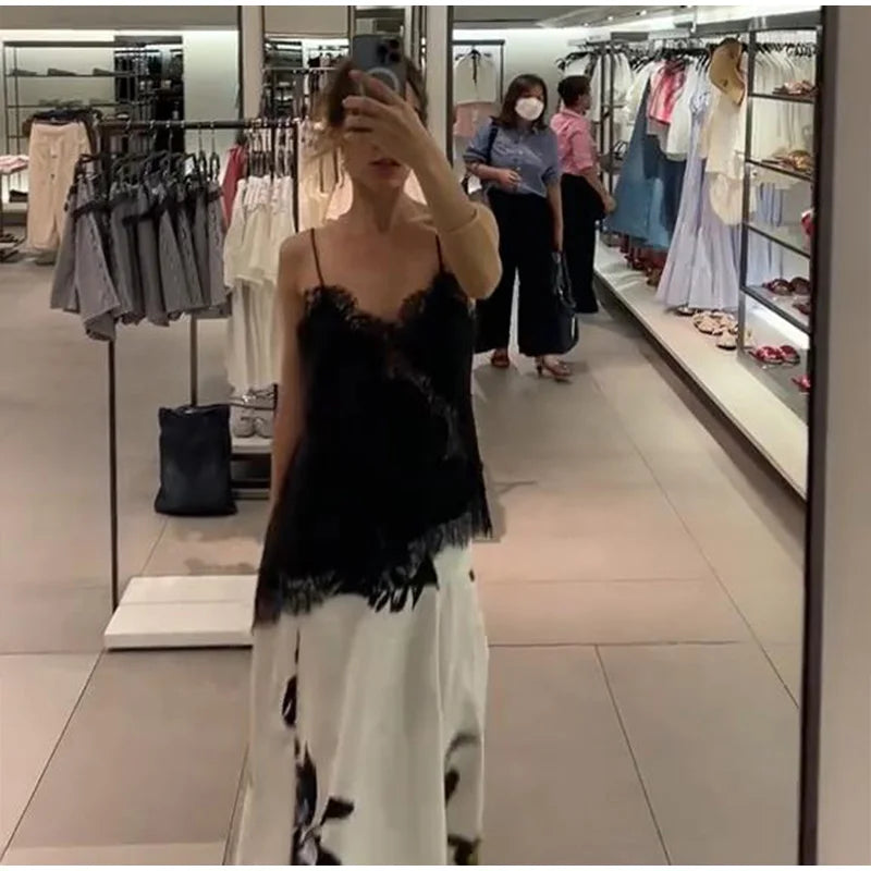 Sexy Lace Sling Tops Women Loose V Neck Sleeveless Backless See Through Top Female 2025 Summer Fashion Chic Solid Streetwears