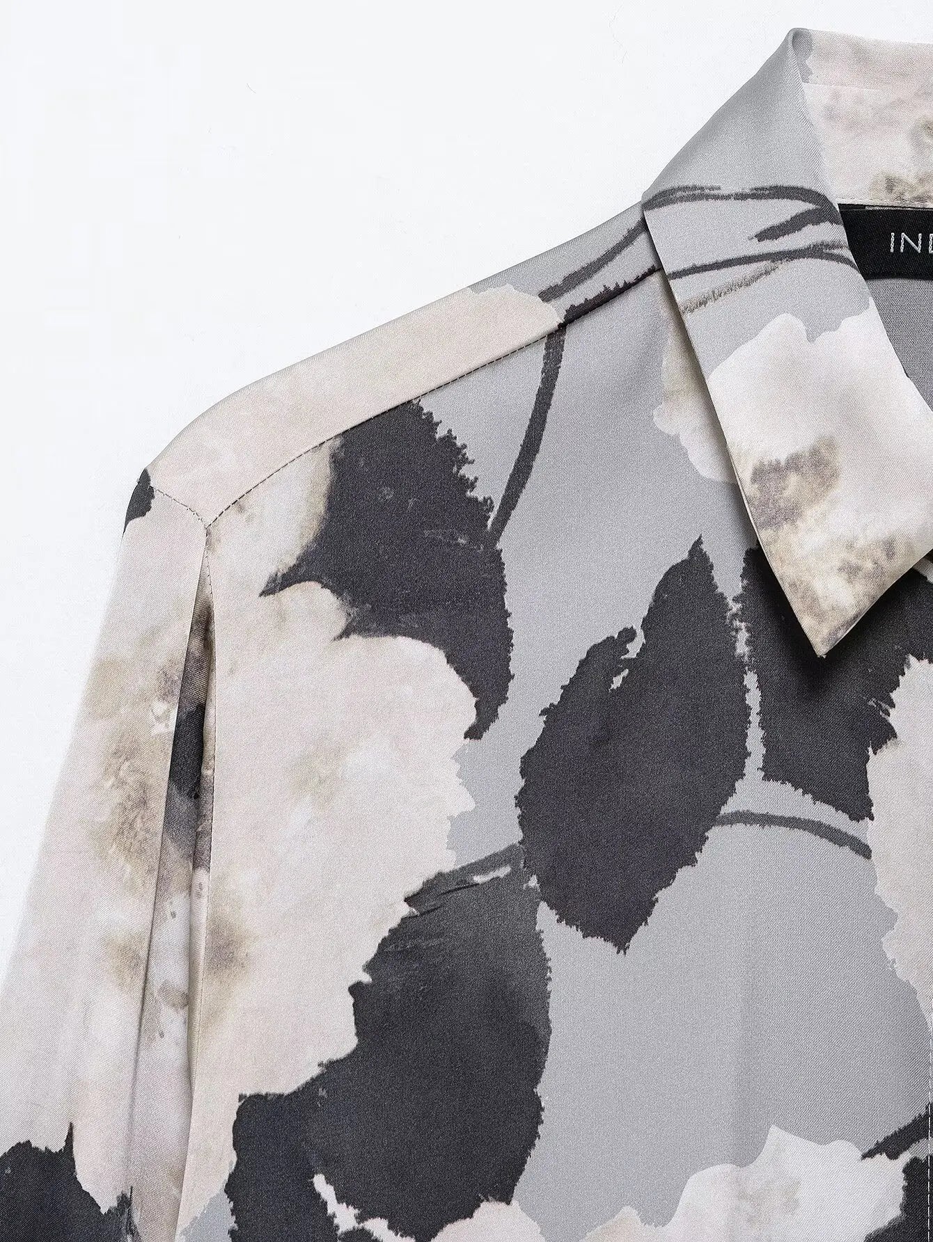 TRAFZA Women 2025 Spring Fashion Silk Satin Texture Long Sleeve Printed Shirt Button Midi Skirt Suit Female Printed Set