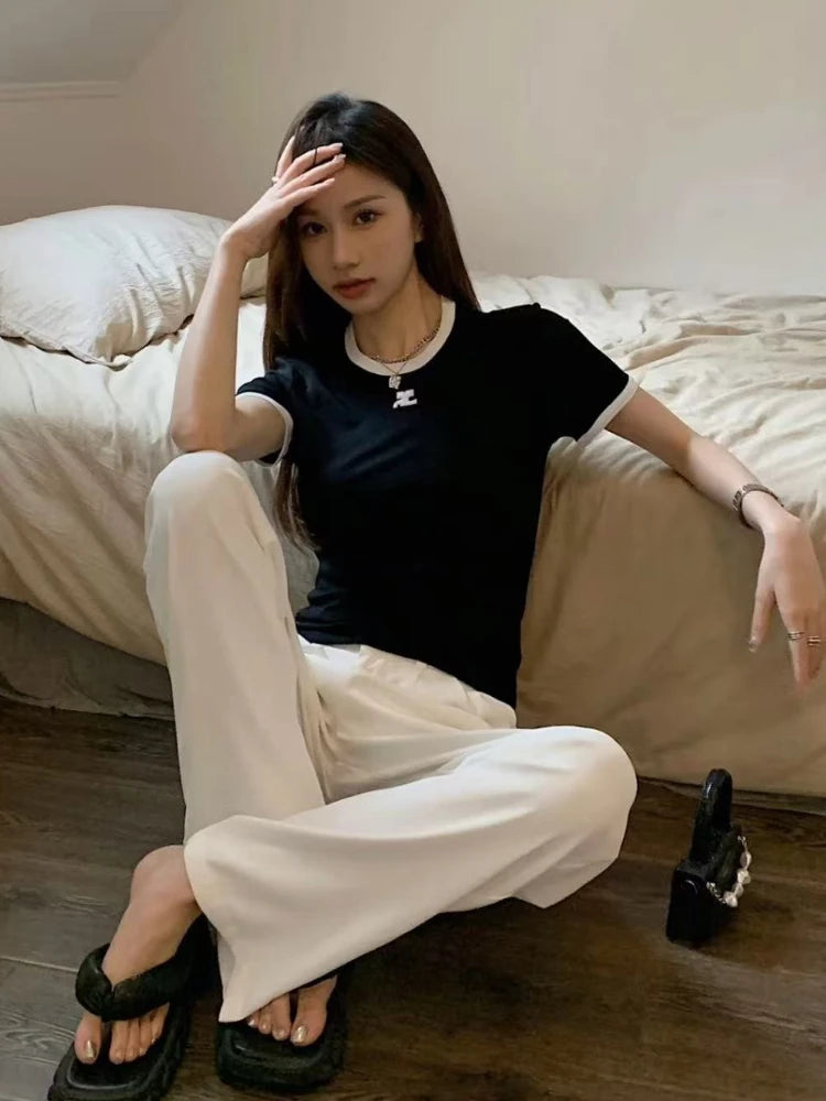 American Retro Short Sleeve T-shirt Women Streetwear Slim Fit Casual Embroidery Print Top Y2k Lady Korean Fashion Summer Clothes