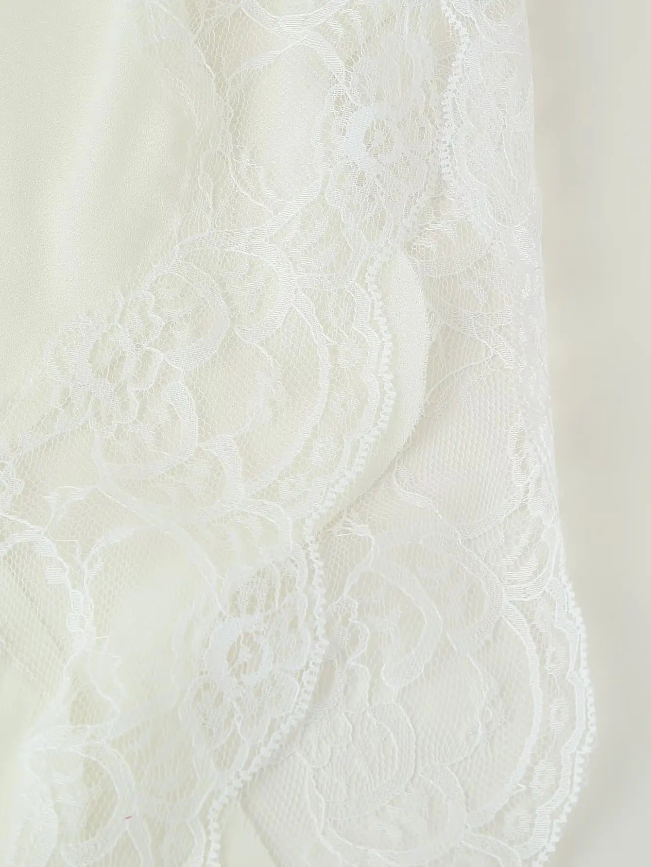 TRAFZA Female 2025 Summer Fashion V-neck Lace Spliced Split Sling Top Women Chic Sexy Backless Party Style Casual Camisole Top