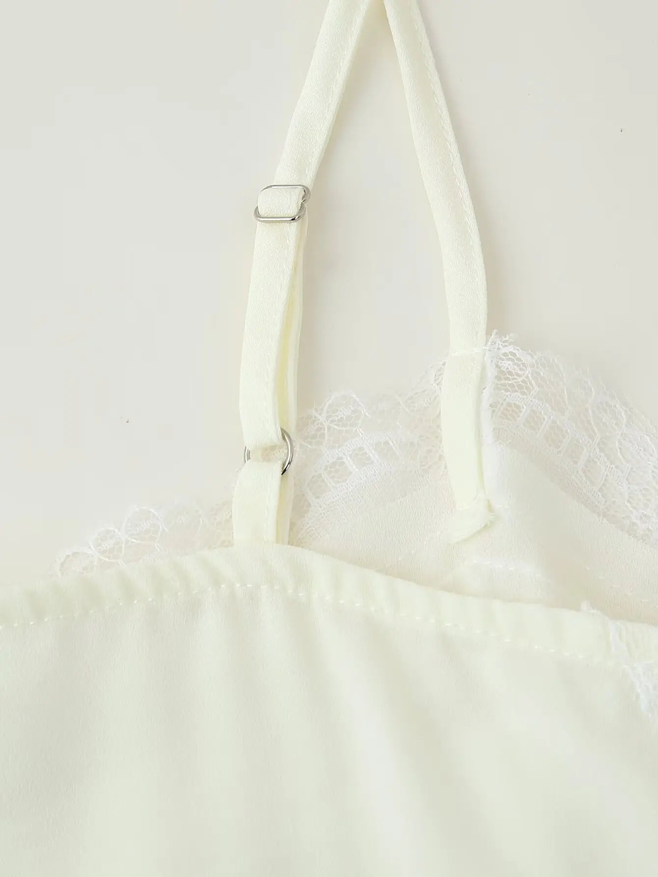 TRAFZA Female Summer New Fashion V-neck Lace Spliced Split Sling Top Women Elegant Sexy Backless Party Style Casual Camisole Top